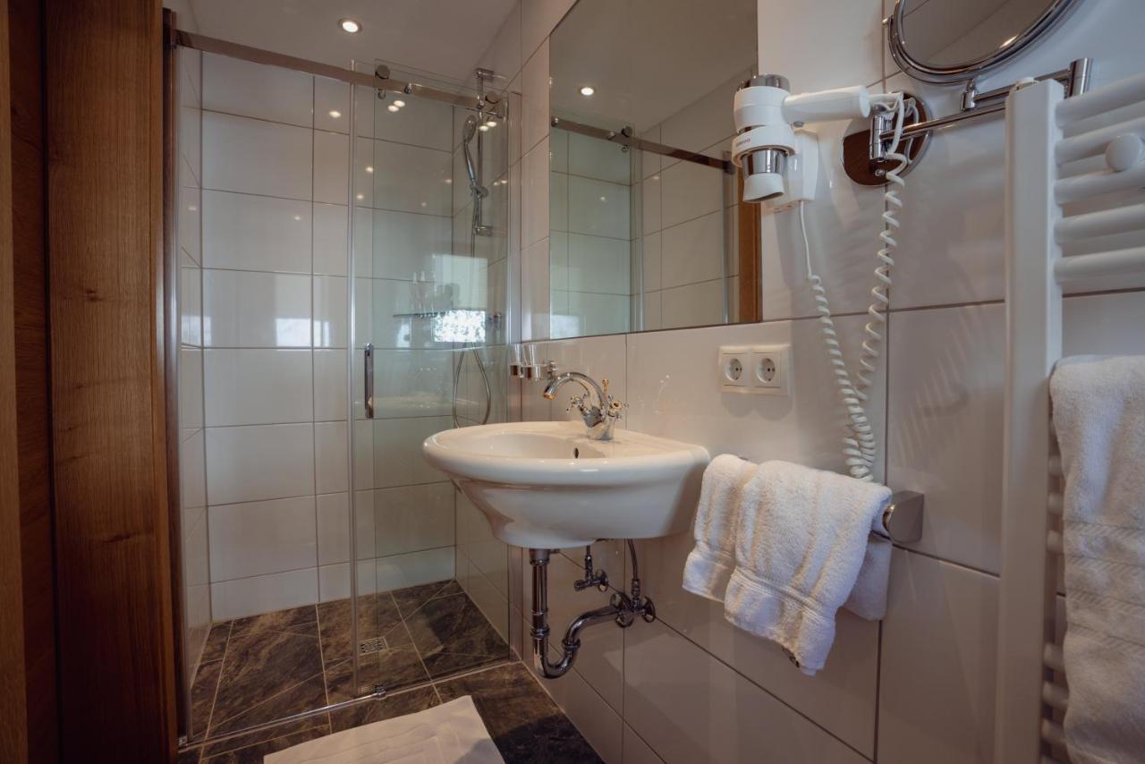 Beim Kathrein Hotel Galtür Kültér fotó