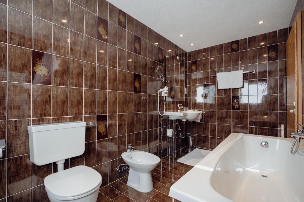 Beim Kathrein Hotel Galtür Kültér fotó