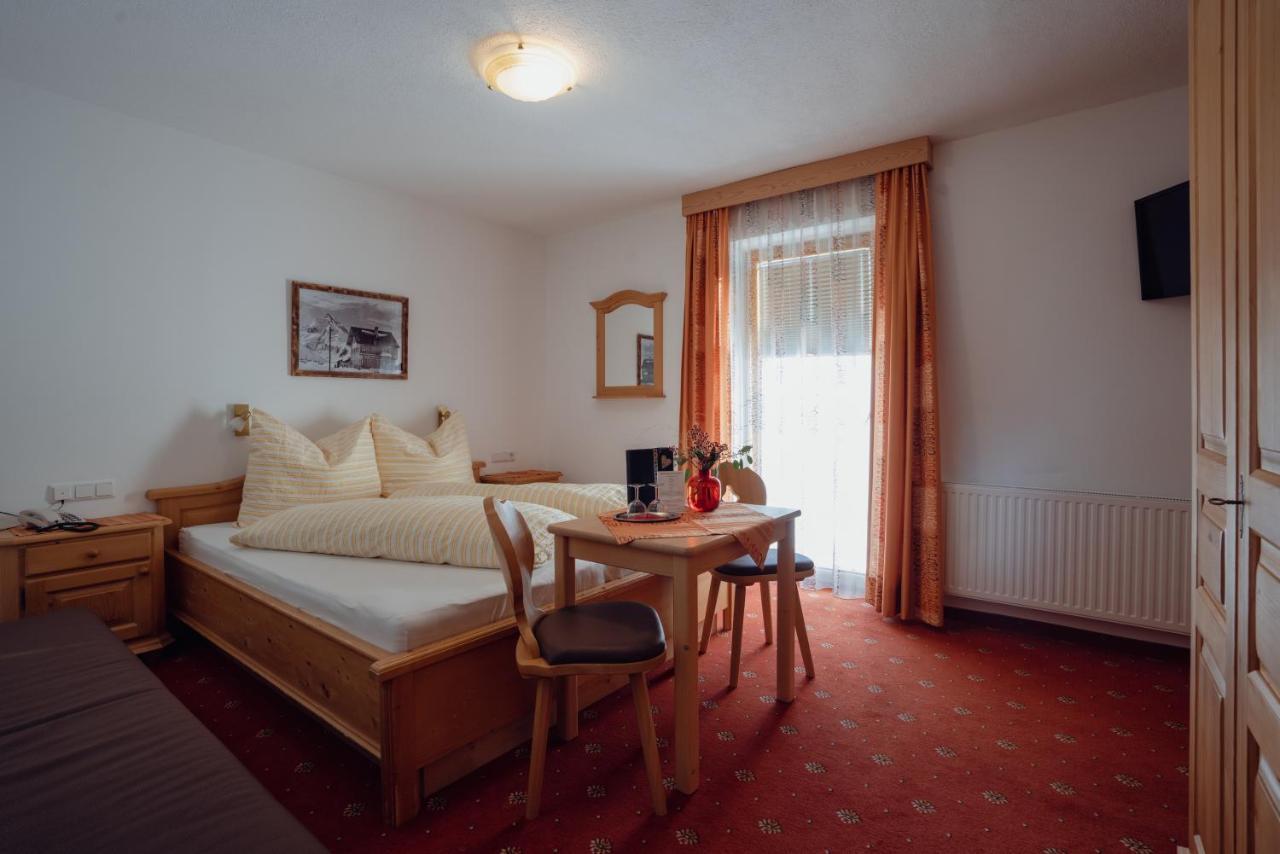 Beim Kathrein Hotel Galtür Kültér fotó
